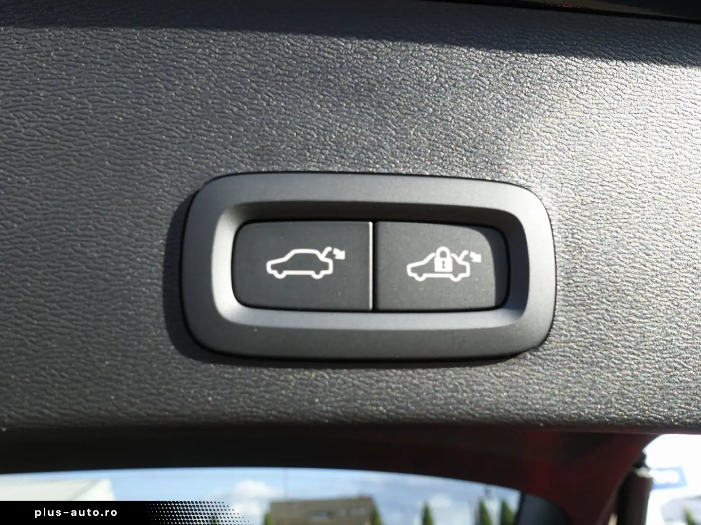 XC40 B3 Mild-Hybrid Benzin Core 360  BLIS