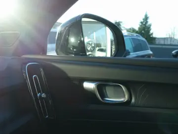 XC40 Recharge Single Motor Plus Kamera BLIS