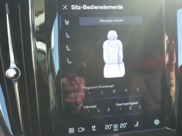 XC60 Ultra T8 AWD Plug-in Massage B&W 360  FourC