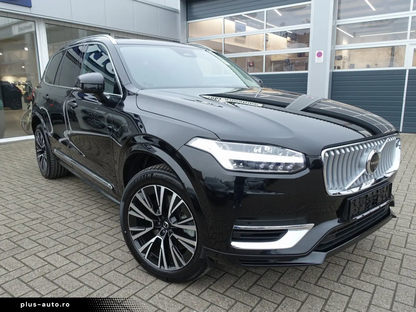 XC90 Ultra T8 AWD Plug-in Pano AHK H&K 360  BLIS