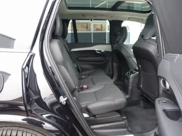 XC90 Ultra T8 AWD Plug-in Pano AHK H&K 360  BLIS