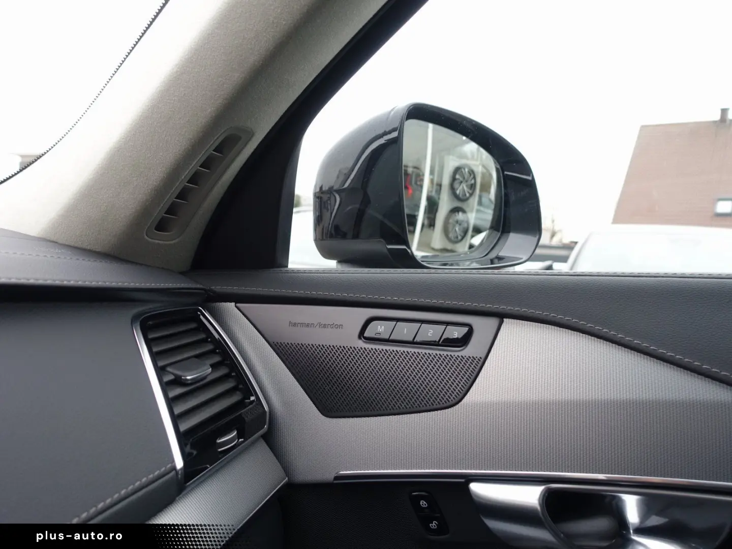 XC90 Ultra T8 AWD Plug-in Pano AHK H&K 360  BLIS