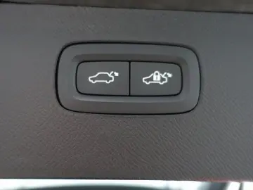 XC90 Ultra T8 AWD Plug-in Pano AHK H&K 360  BLIS