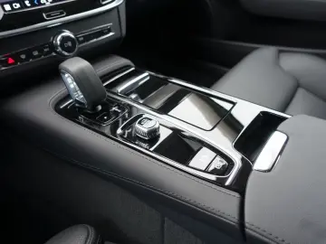 V90 Plus Dark T8 AWD Plug-in H&K 360  Head-UP