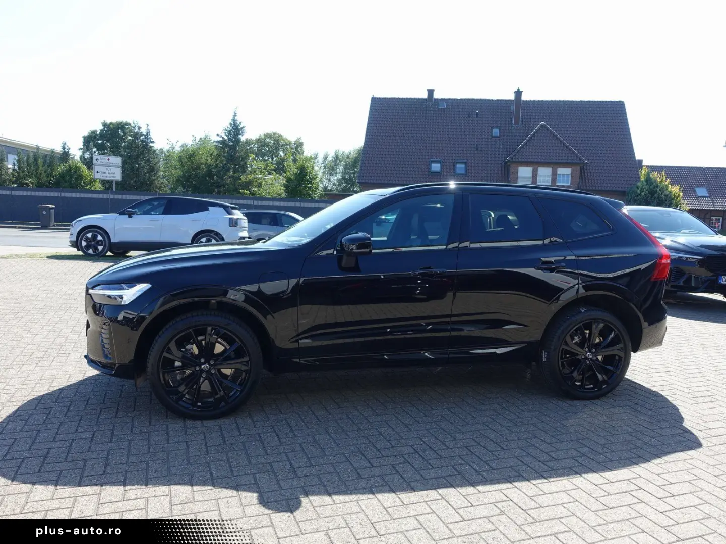 XC60 Black Edition Plus T8 AWD HeadUP 360  B&W