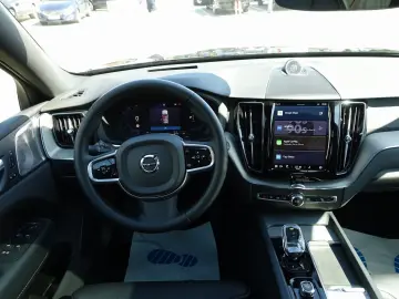 XC60 Black Edition Plus T8 AWD HeadUP 360  B&W
