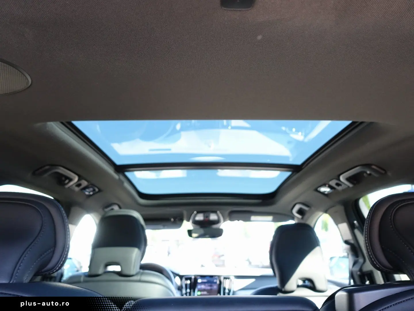 XC60 Black Edition Plus T8 AWD HeadUP 360  B&W