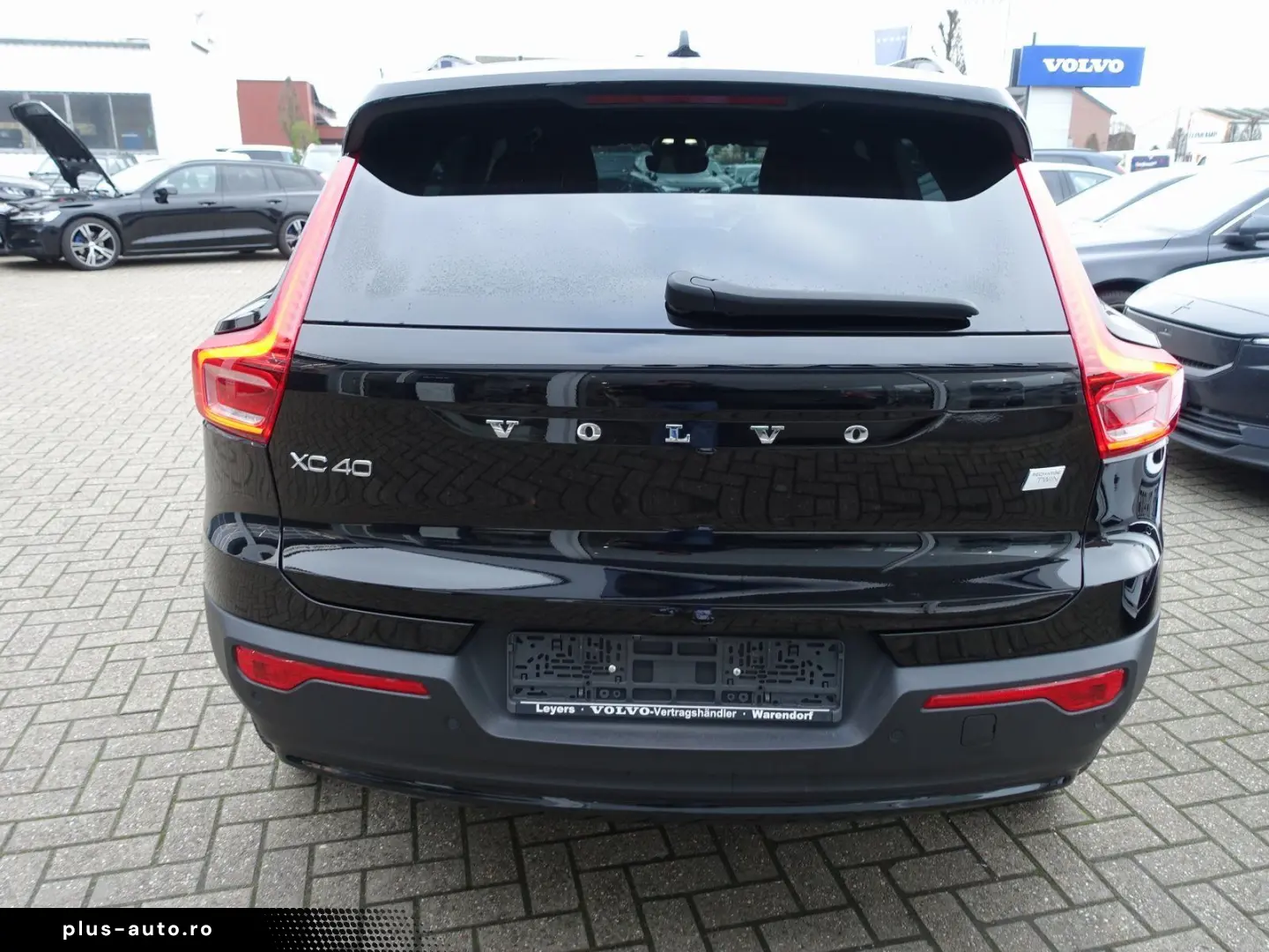 XC40 Recharge Twin Motor Plus AWD AHK BLS Kamera