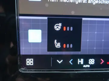 XC40 Recharge Twin Motor Plus AWD AHK BLS Kamera