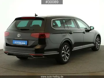 Passat Variant 2.0 TDI Elegance #Pano#IQ.Light#