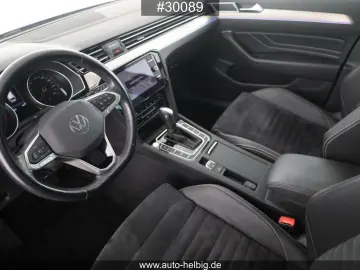 Passat Variant 2.0 TDI Elegance #Pano#IQ.Light#