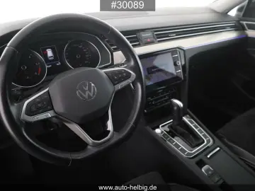 Passat Variant 2.0 TDI Elegance #Pano#IQ.Light#