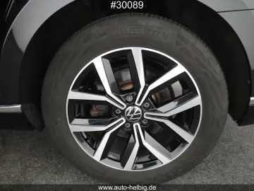 Passat Variant 2.0 TDI Elegance #Pano#IQ.Light#
