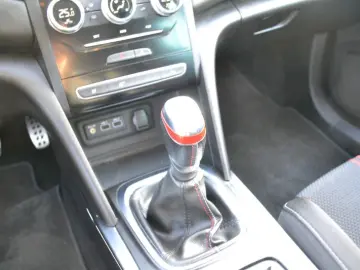 RENAULT MEGANE 1.3 TCe 140CP RS Line Estate