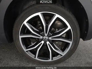 T-Cross 1.5 TSI Style #Black#18Z#AHK#LED#Cam#ACC