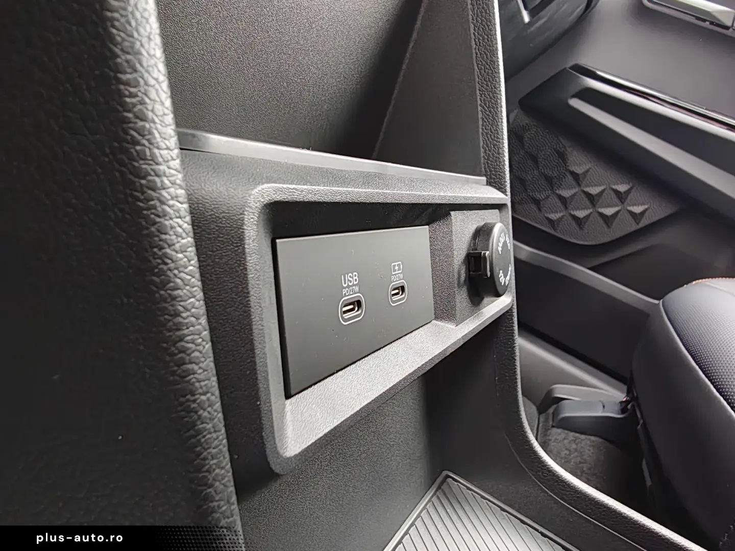 SsangYong Torres EVX 73.4 kWh Premium