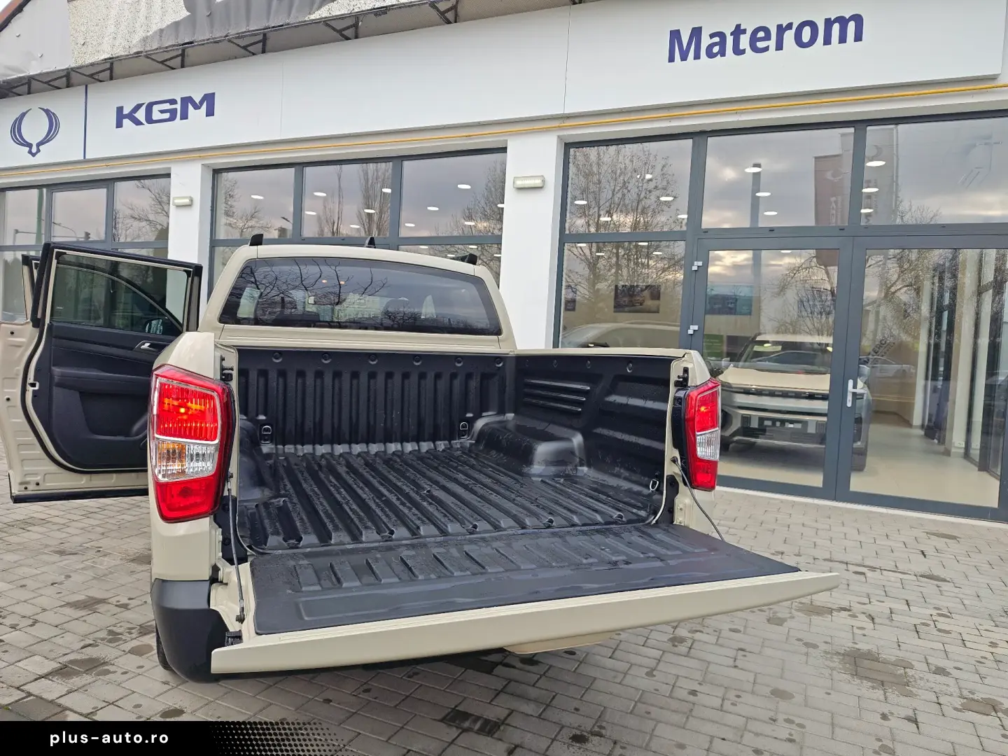 SsangYong MUSSO Grand 2.2 e-XDI 4WD 6AT Black Edition