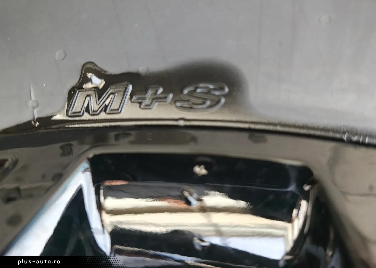 SsangYong MUSSO Grand 2.2 e-XDI 4WD 6AT Black Edition