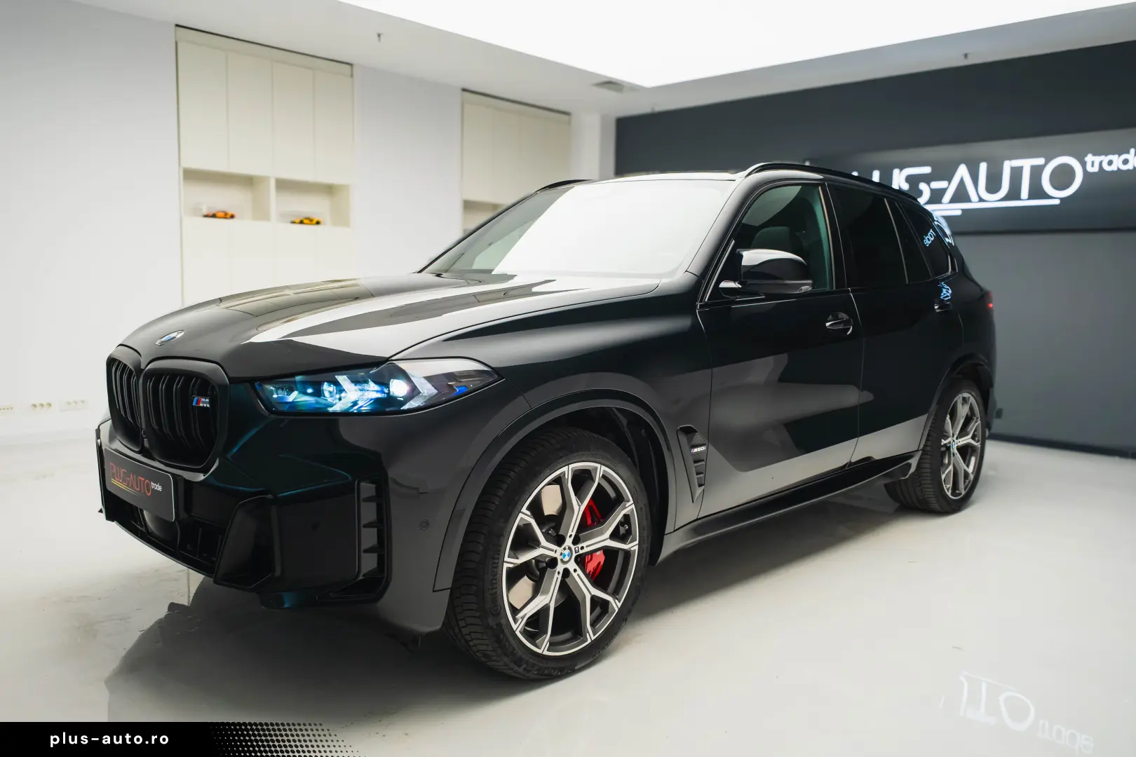 BMW X5 M60i 2024 H&K Air Suspension
