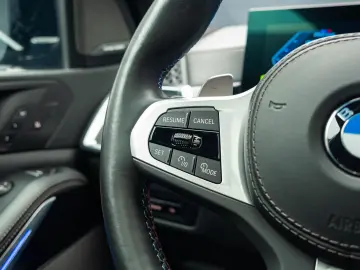 BMW X5 M60i 2024 H&K Air Suspension