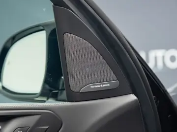 BMW X5 M60i 2024 H&K Air Suspension