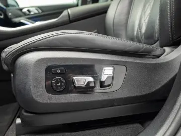 BMW X5 M60i 2024 H&K Air Suspension