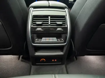 BMW X5 M60i 2024 H&K Air Suspension