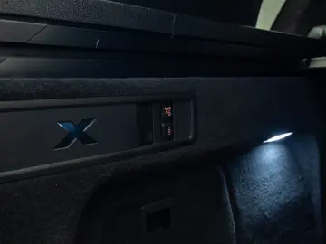 BMW X5 M60i 2024 H&K Air Suspension