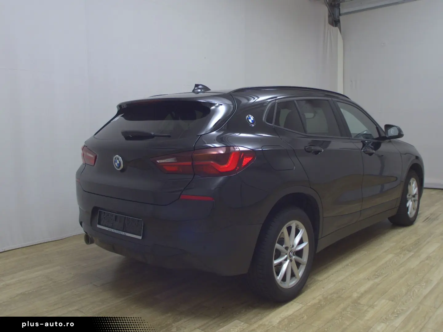 X2 sDrive18i Advantage Navi LED RfK HiFi Shz PDC