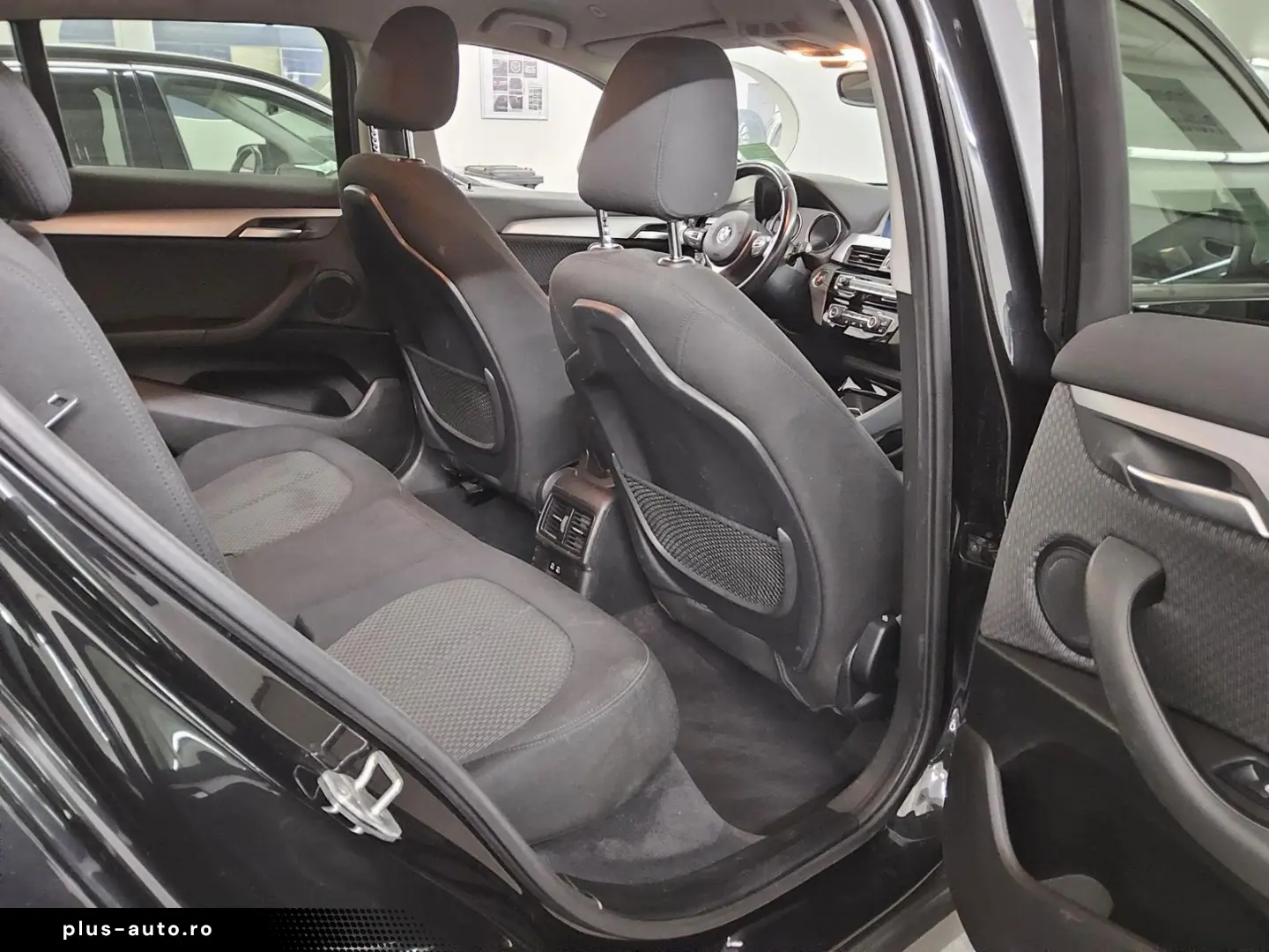 X2 sDrive18i Advantage Navi LED RfK HiFi Shz PDC