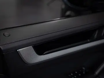 Cayenne E-Hybrid Pano Luft Chrono AHK 21