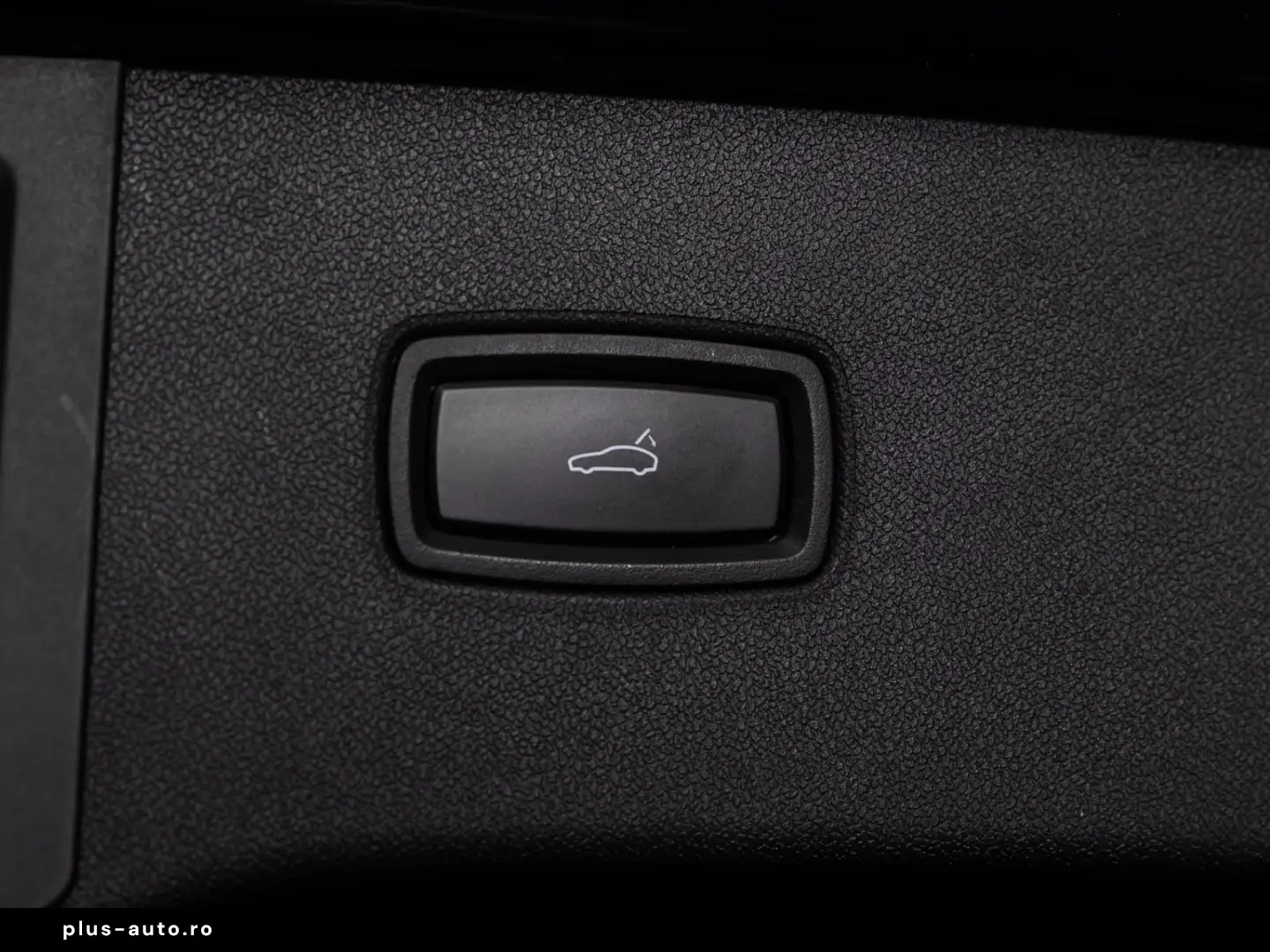 Cayenne E-Hybrid Pano Luft Chrono AHK 21