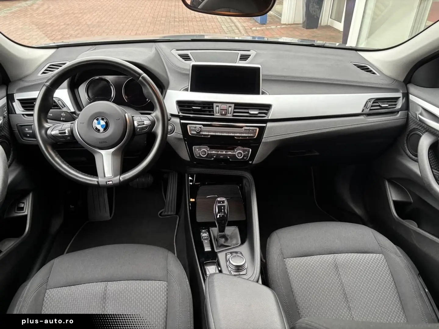 X2  Autom. Advantage  Navi Sitzh.  LED Tempom.