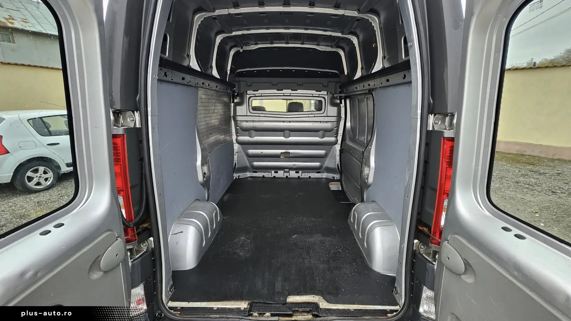 Opel VIVARO 2008
