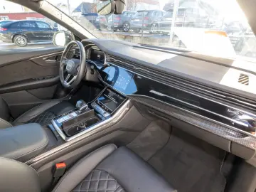 Q8 competition plus 55 TFSI qu. tiptr.(AHK Pano