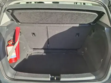 VOLKSWAGEN T-CROSS 1.6 TDI Base