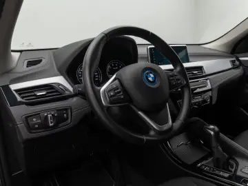 BMW X2 Advantage