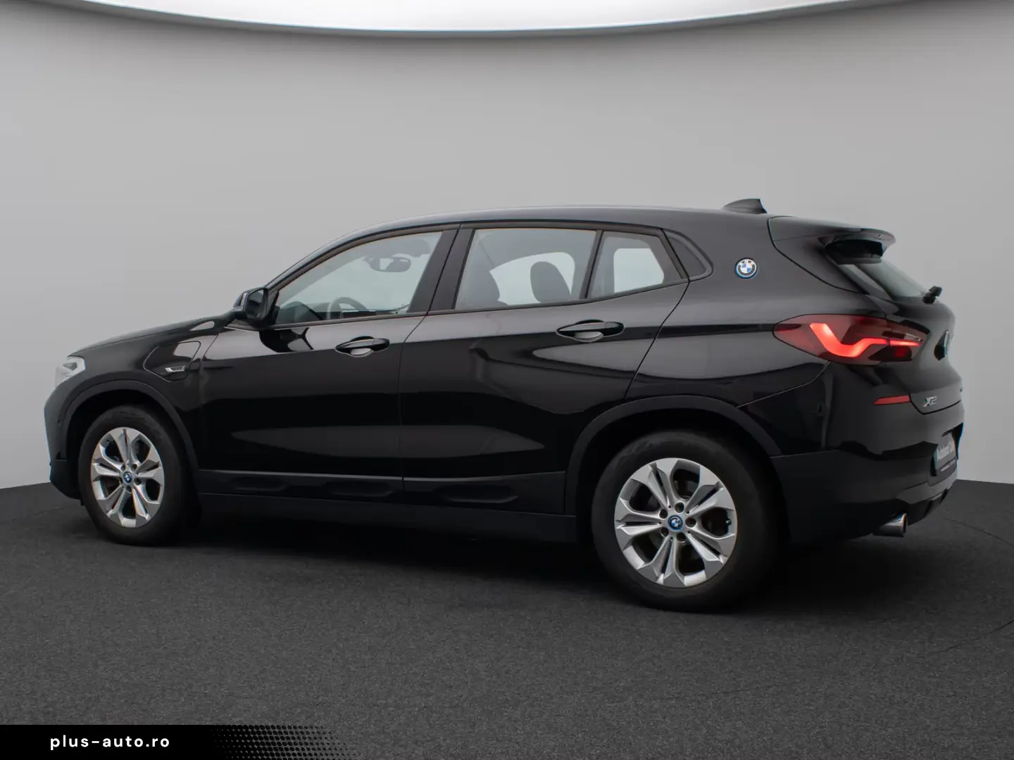 BMW X2 Advantage