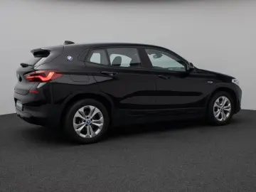 BMW X2 Advantage