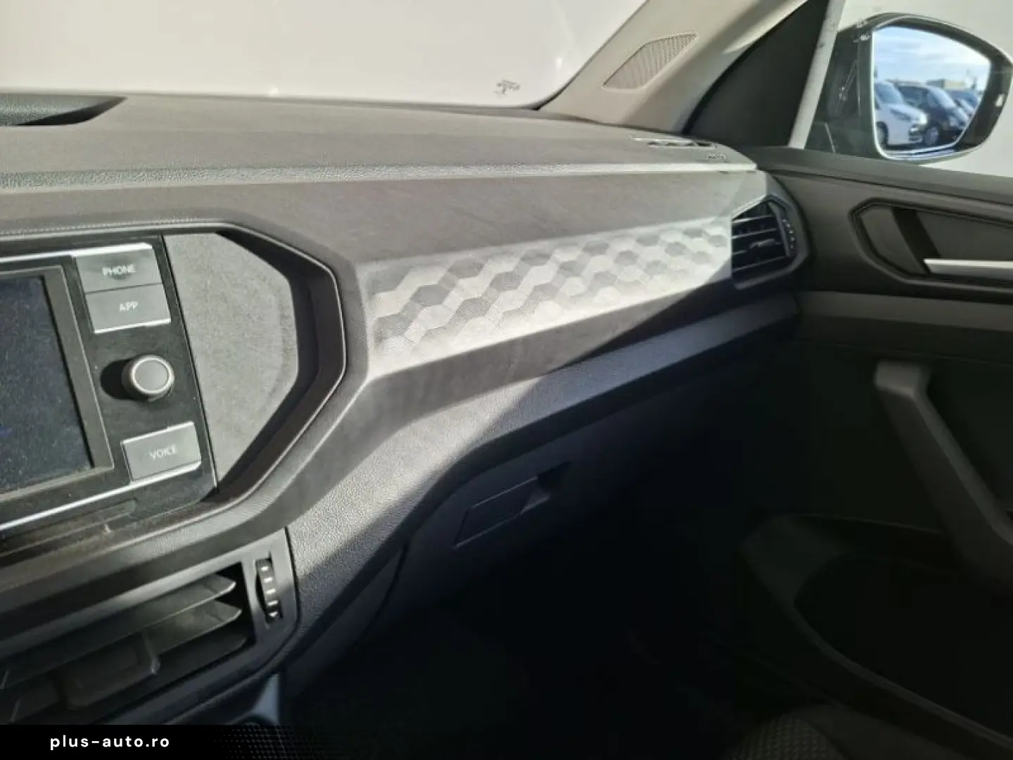 VOLKSWAGEN T-CROSS 1.6 TDI Base