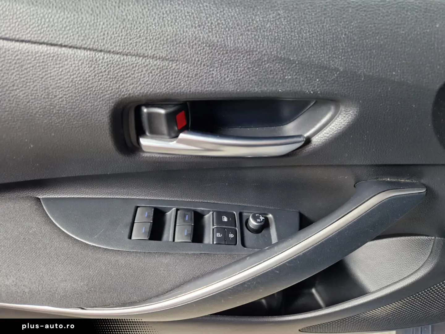 TOYOTA COROLLA DYNAMIC HSD CVT 1.8i YBRID 2021 98CP