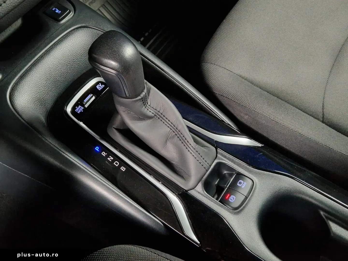 TOYOTA COROLLA DYNAMIC HSD CVT 1.8i YBRID 2021 98CP