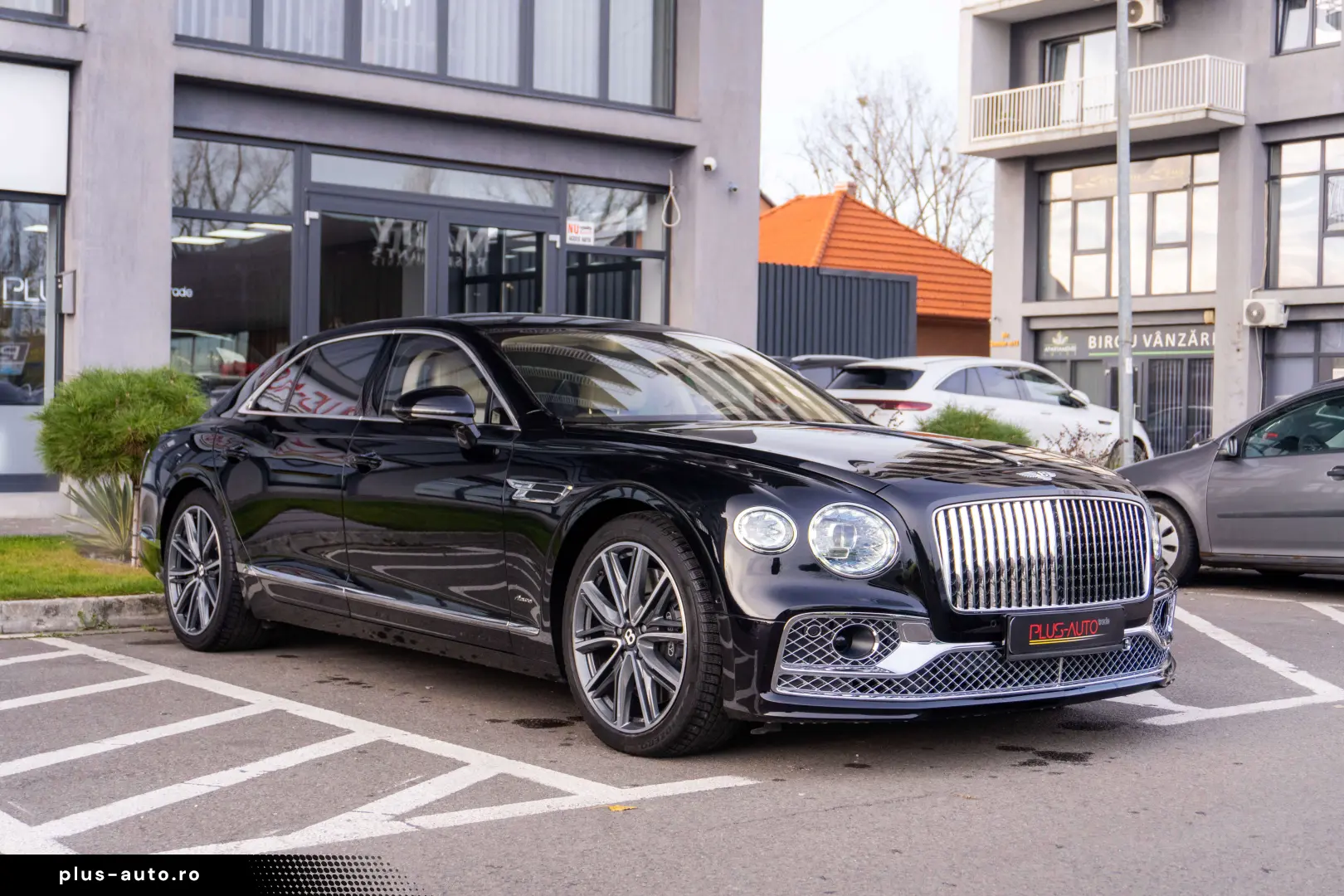 Bentley Flying Spur Azure Hybrid