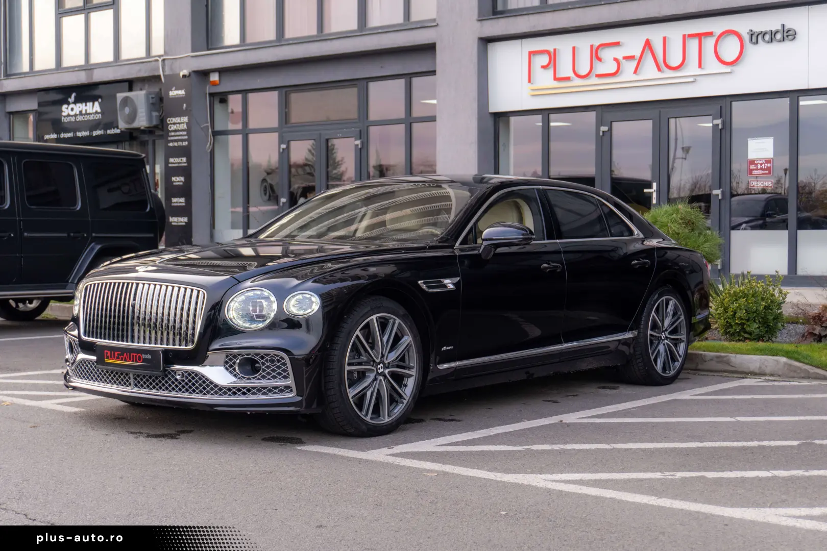 Bentley Flying Spur Azure Hybrid