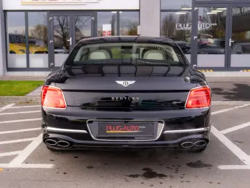 Bentley Flying Spur Azure Hybrid