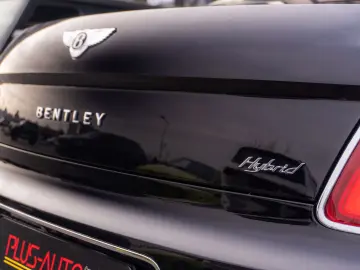 Bentley Flying Spur Azure Hybrid