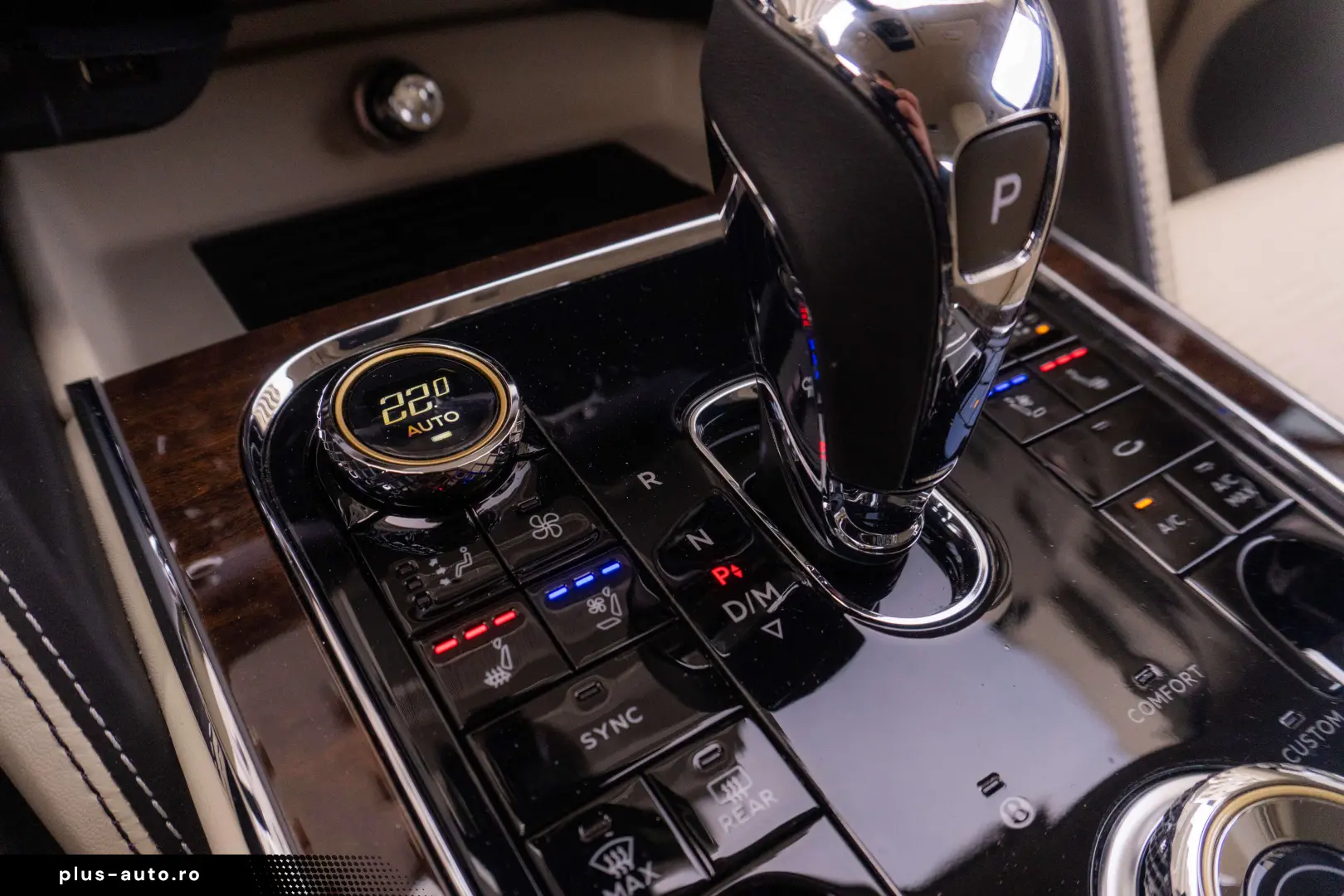 Bentley Flying Spur Azure Hybrid