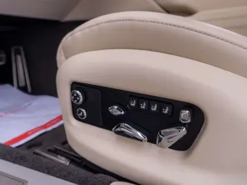 Bentley Flying Spur Azure Hybrid