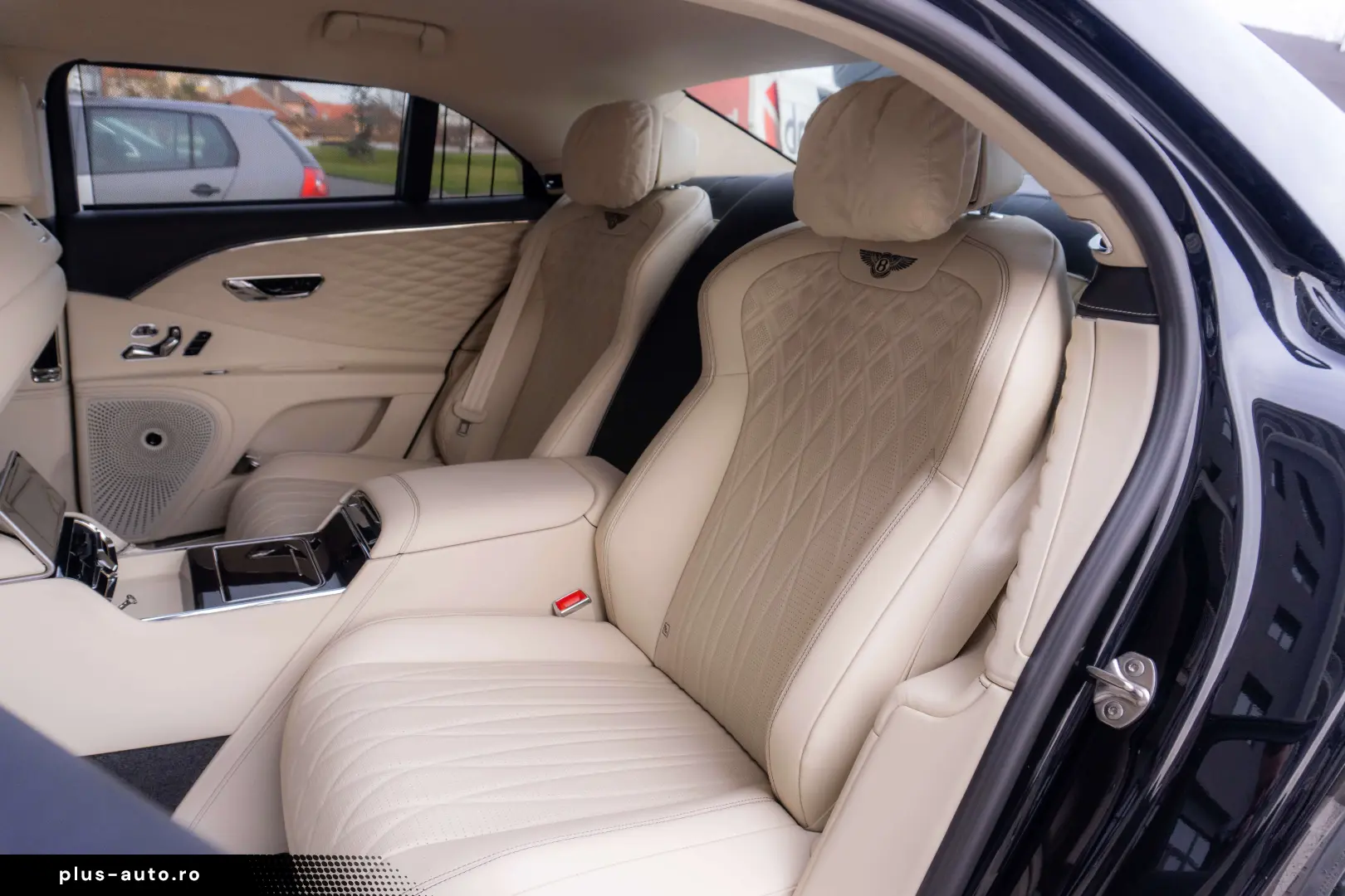 Bentley Flying Spur Azure Hybrid