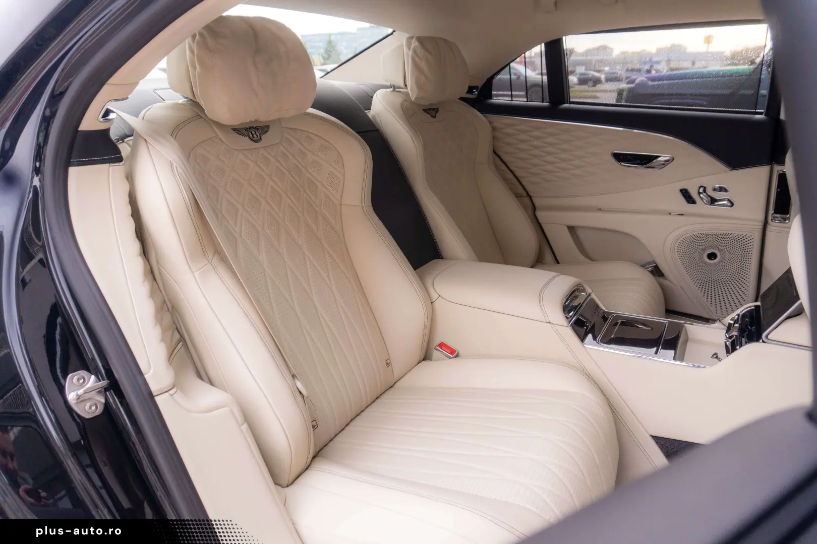 Bentley Flying Spur Azure Hybrid